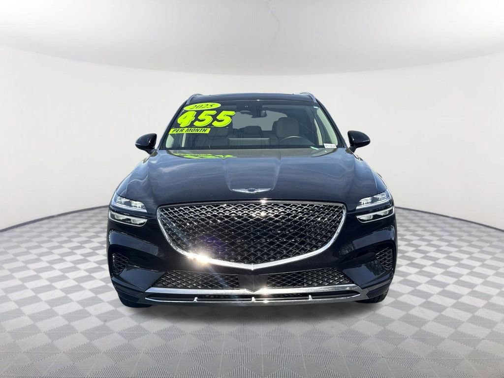 Used 2025 Genesis GV70 2.5T w/ Select Package image 2