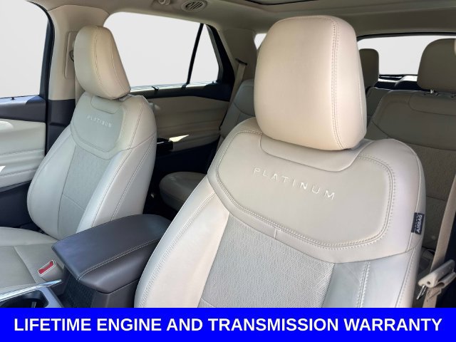 Used 2022 Ford Explorer Platinum w/ Equipment Group 601A AWD/4WD image 23