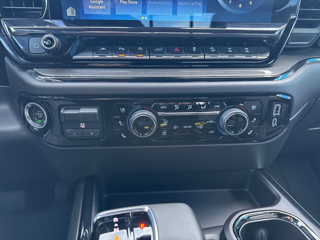 Used 2024 Chevrolet Silverado 1500 ZR2 w/ Technology Package image 23