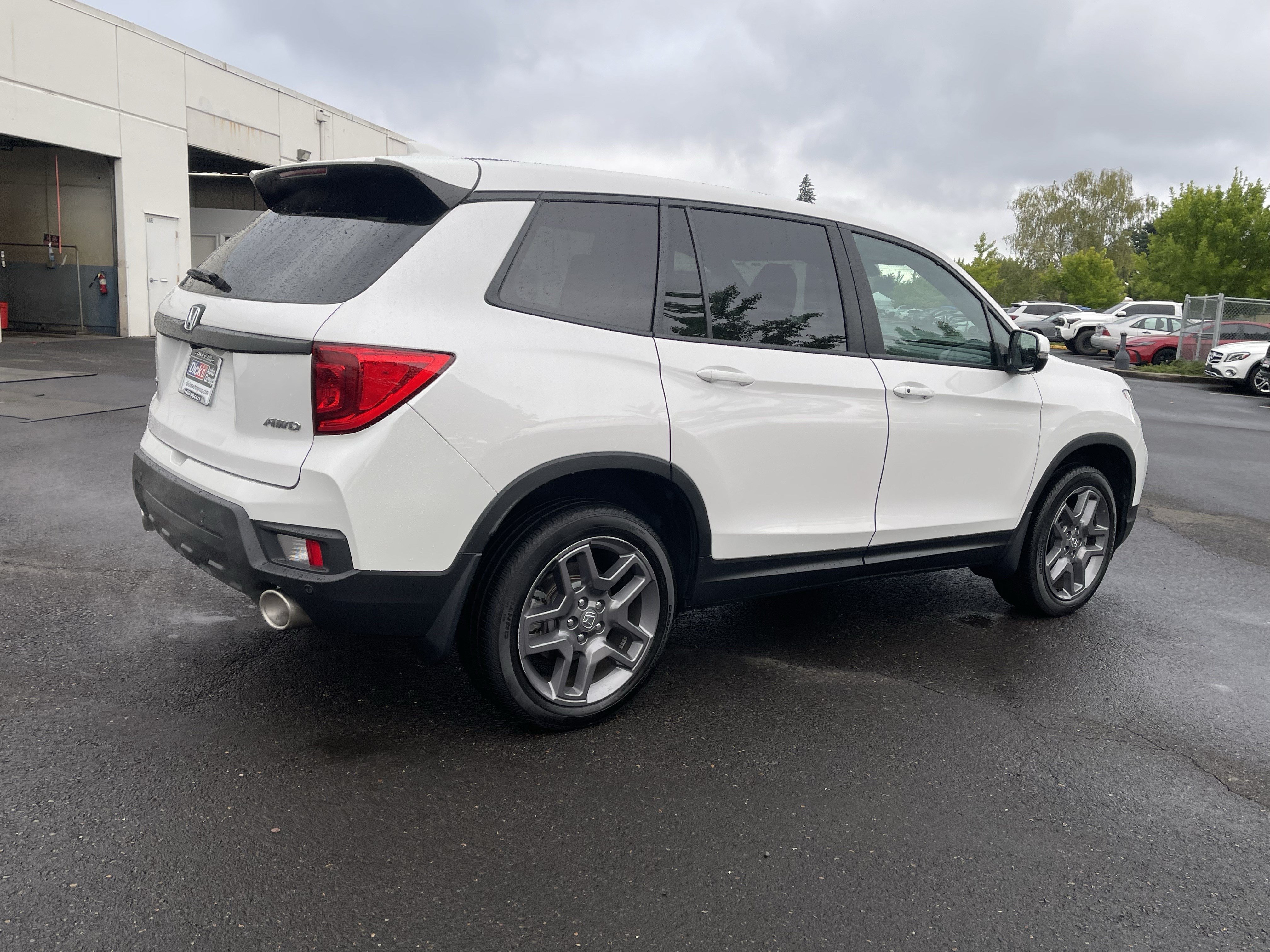 Used 2023 Honda Passport EX-L image 9