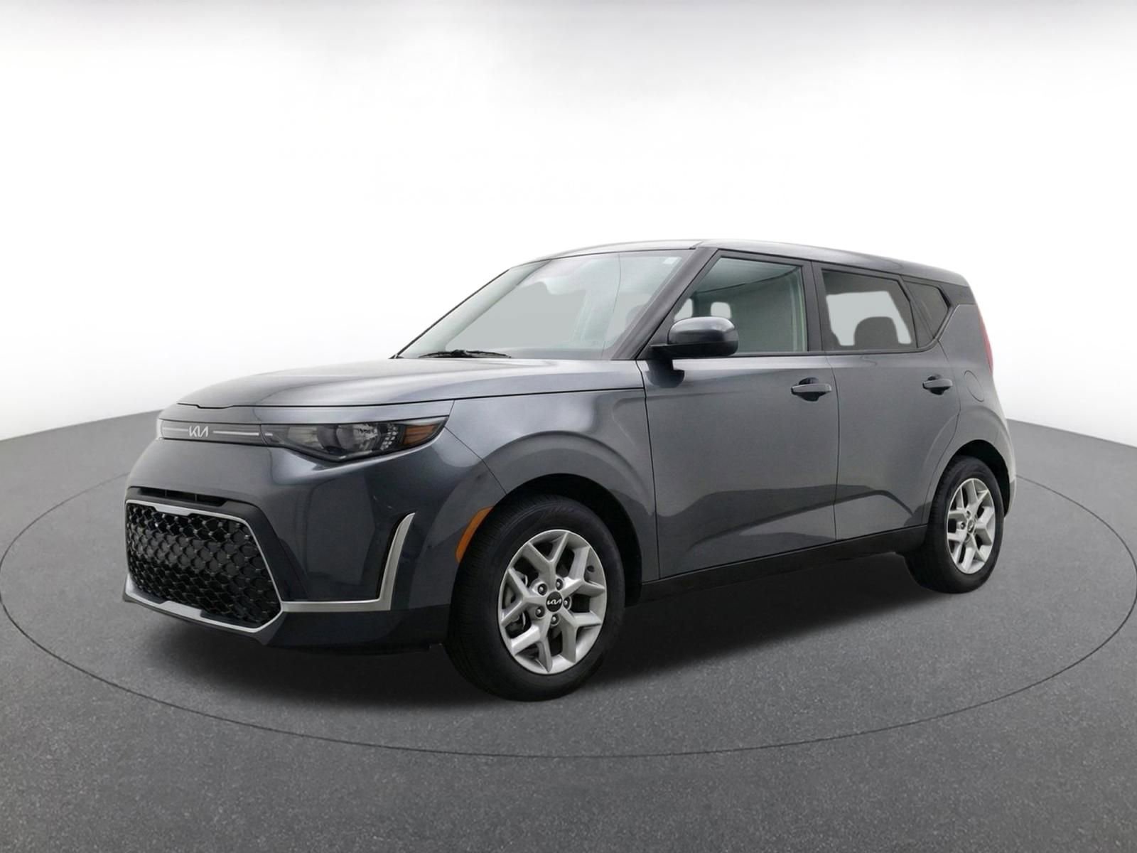 Used 2025 Kia Soul LX w/ LX Technology Package image 7