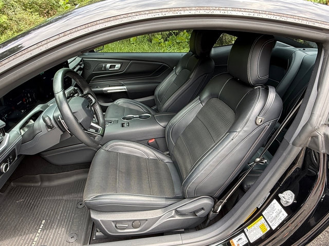 Used 2024 Ford Mustang GT Premium RWD image 9