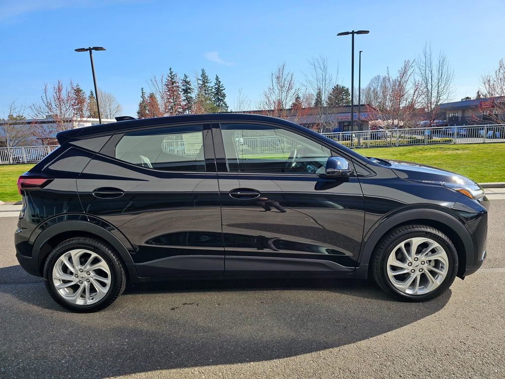 New 2027 Chevrolet Bolt LT image 6