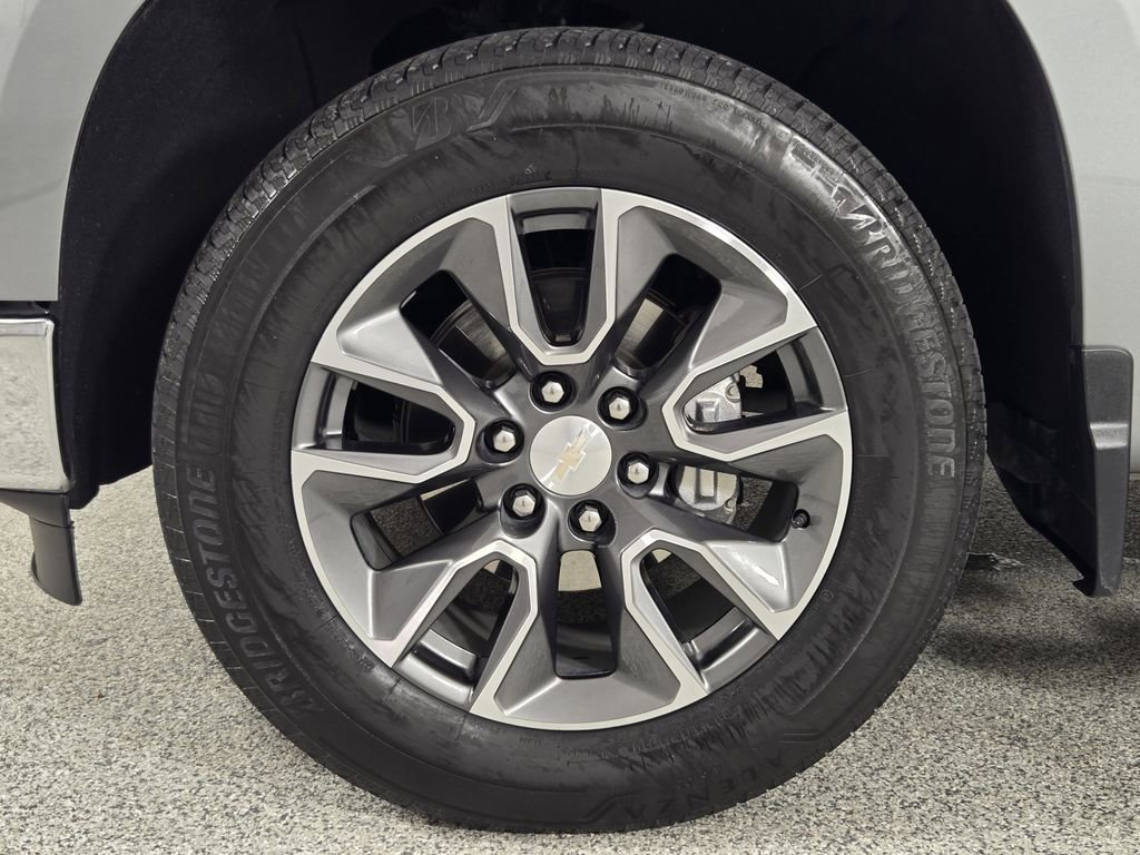 Used 2024 Chevrolet Silverado 1500 LT w/ Texas Edition Plus RWD image 13
