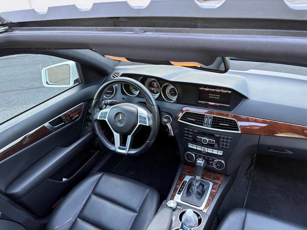 Used 2014 Mercedes-Benz C 300 4MATIC Sedan image 11