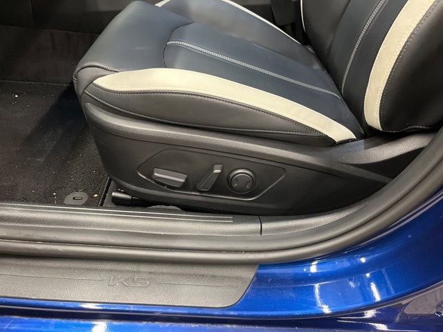 Certified 2025 Kia K5 GT-Line w/ GT-Line Premium Package AWD/4WD image 6