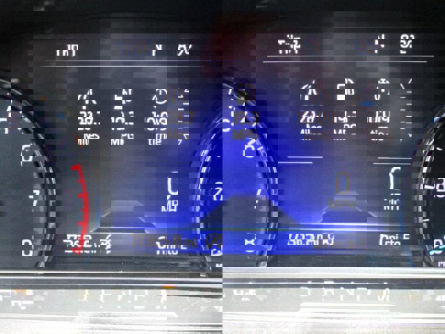 Used 2020 Ford Explorer XLT w/ Equipment Group 202A image 18