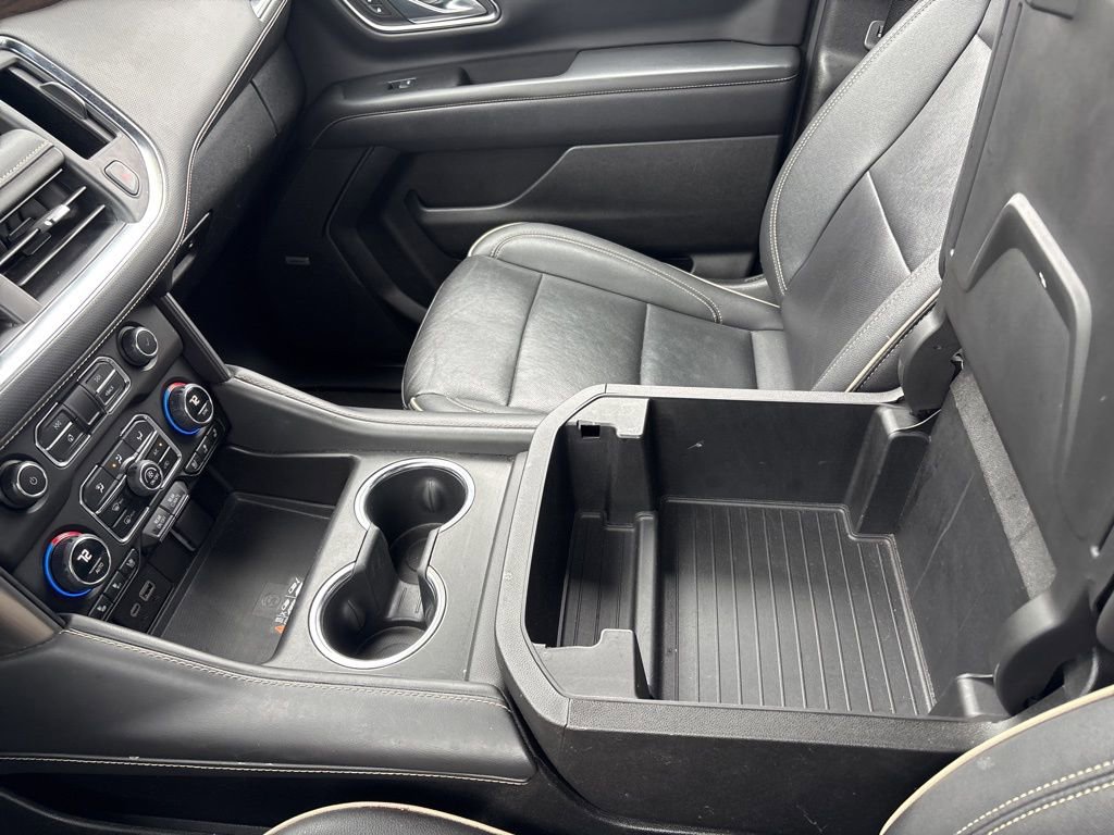 Used 2023 Chevrolet Suburban Premier image 47