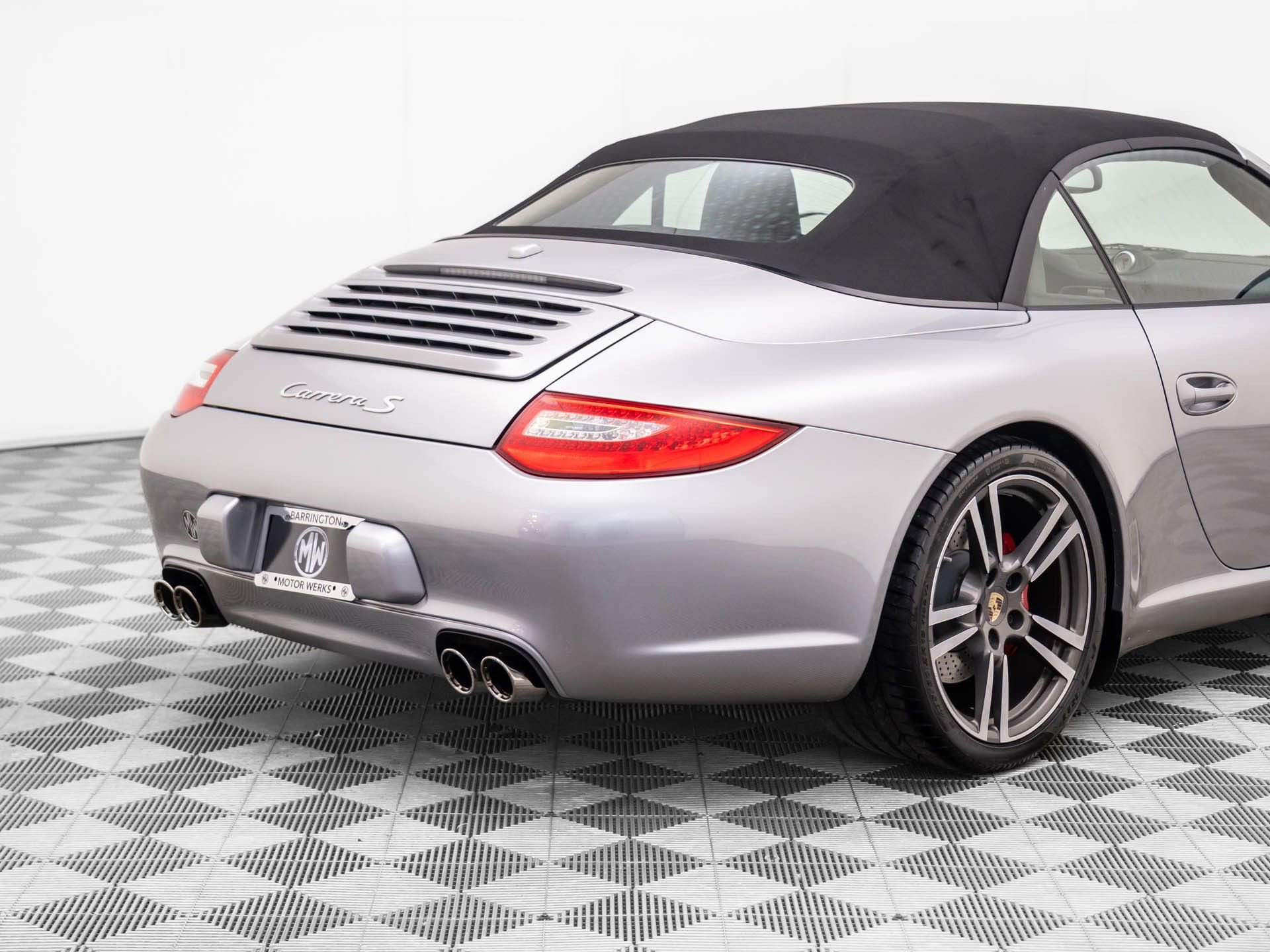 Used 2012 Porsche 911 Carrera S image 34