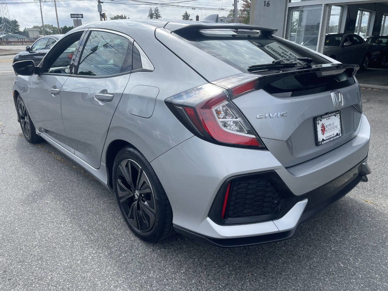 Used 2018 Honda Civic EX image 5