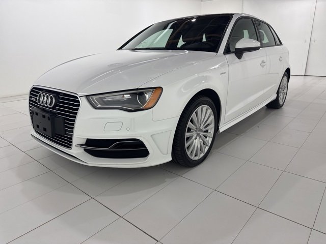 Used 2016 Audi A3 e-tron Premium w/ 17" Wheel Package