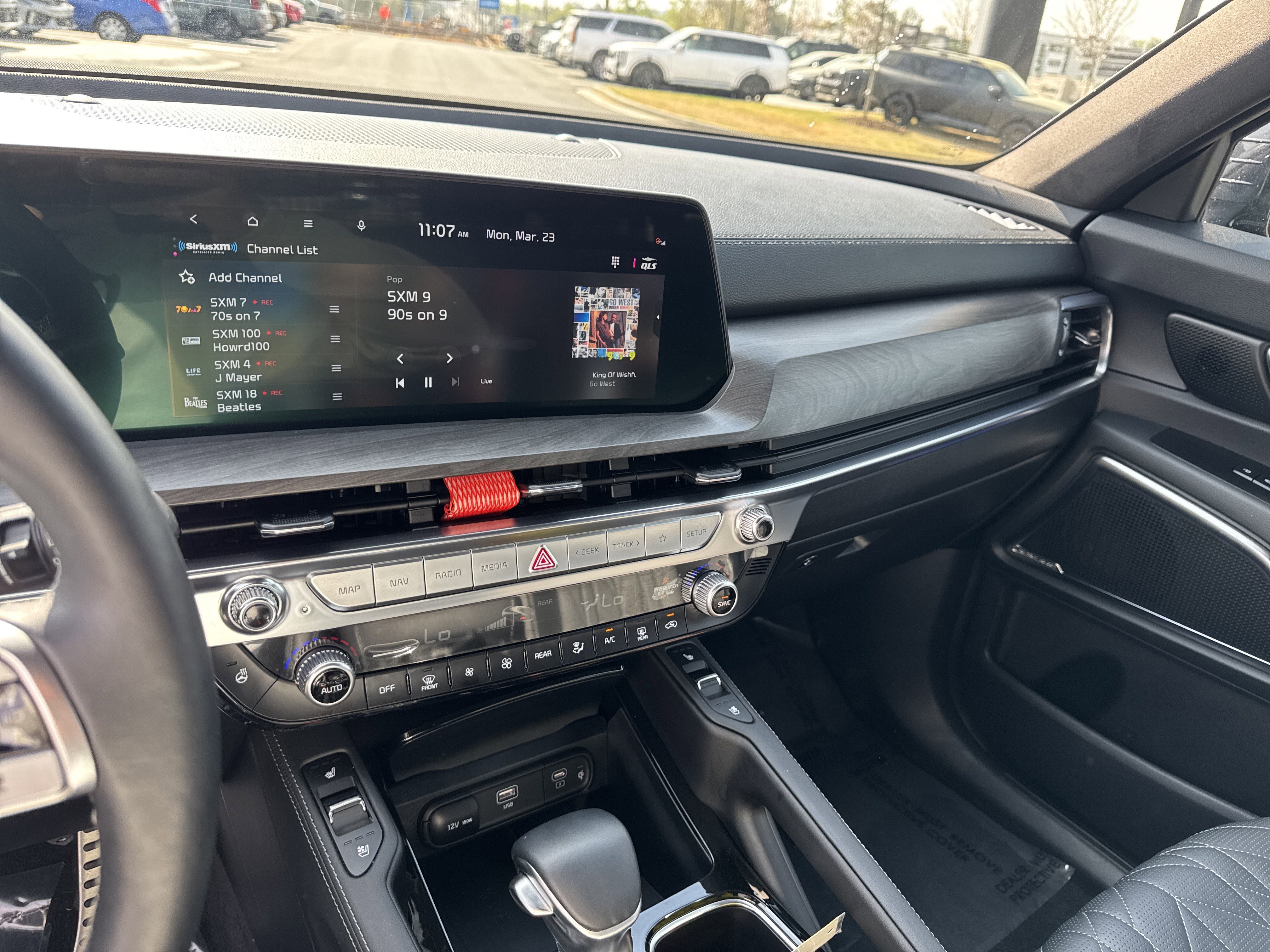 Used 2025 Kia Telluride SX Prestige X-Line image 28