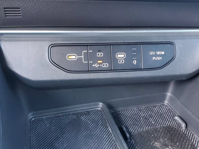 Certified 2025 Kia Carnival SX Prestige FWD image 29
