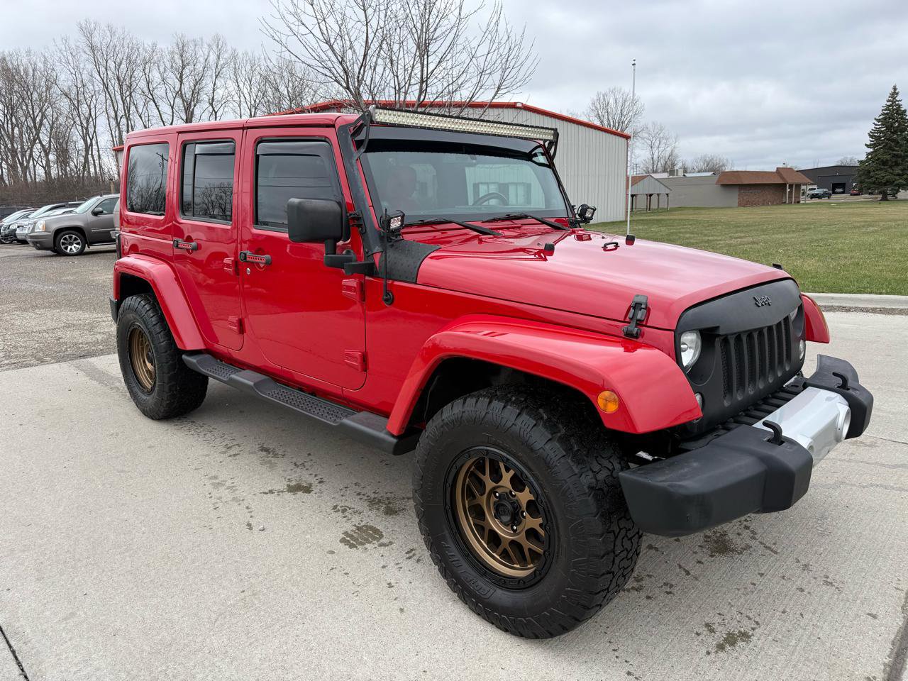 Used 2014 Jeep Wrangler Unlimited Sahara w/ Dual Top Group image 3