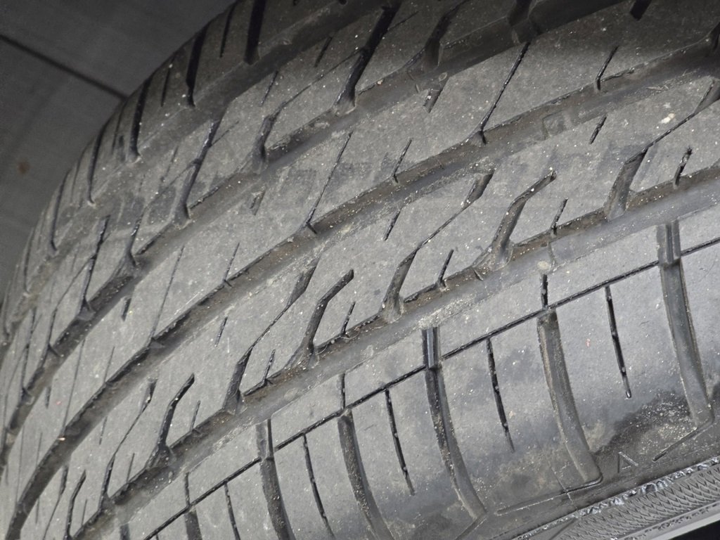 Used 2024 Hyundai Elantra Limited image 12