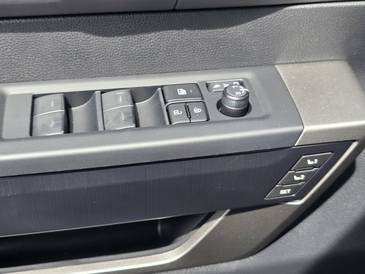 New 2026 Toyota Tundra Platinum AWD/4WD image 30