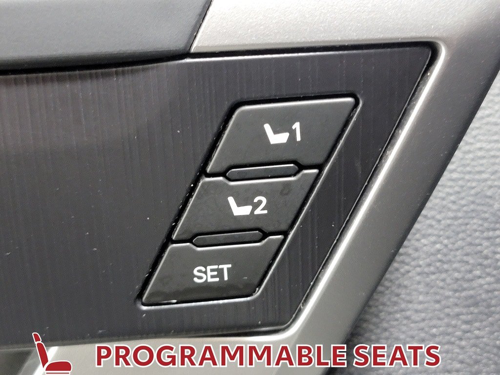 Used 2024 Toyota Tundra Platinum AWD/4WD image 36