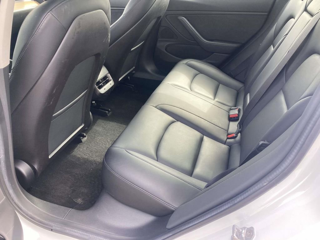 Used 2019 Tesla Model 3 Long Range image 16