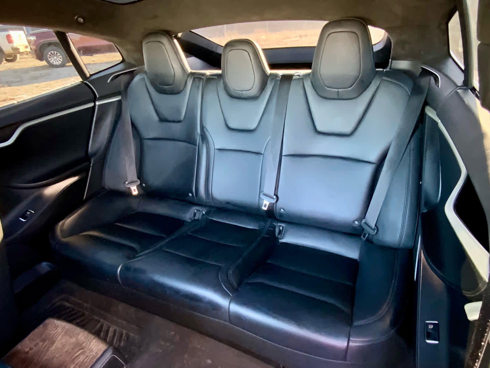 Used 2017 Tesla Model S 75D image 24