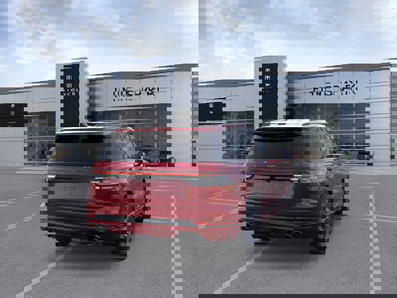 New 2026 Lincoln Aviator AWD image 8