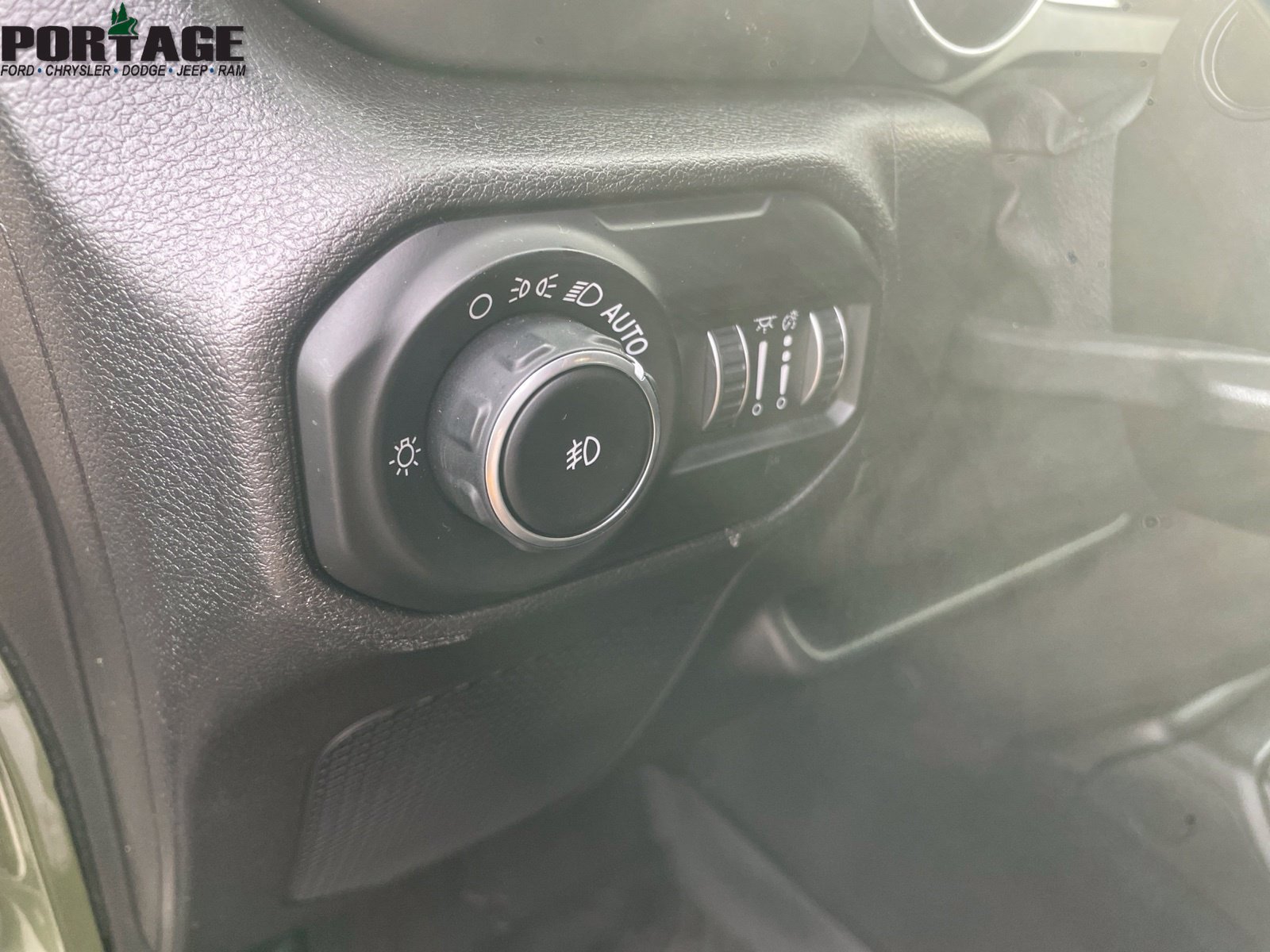 Used 2021 Jeep Wrangler Unlimited Sport AWD/4WD image 14