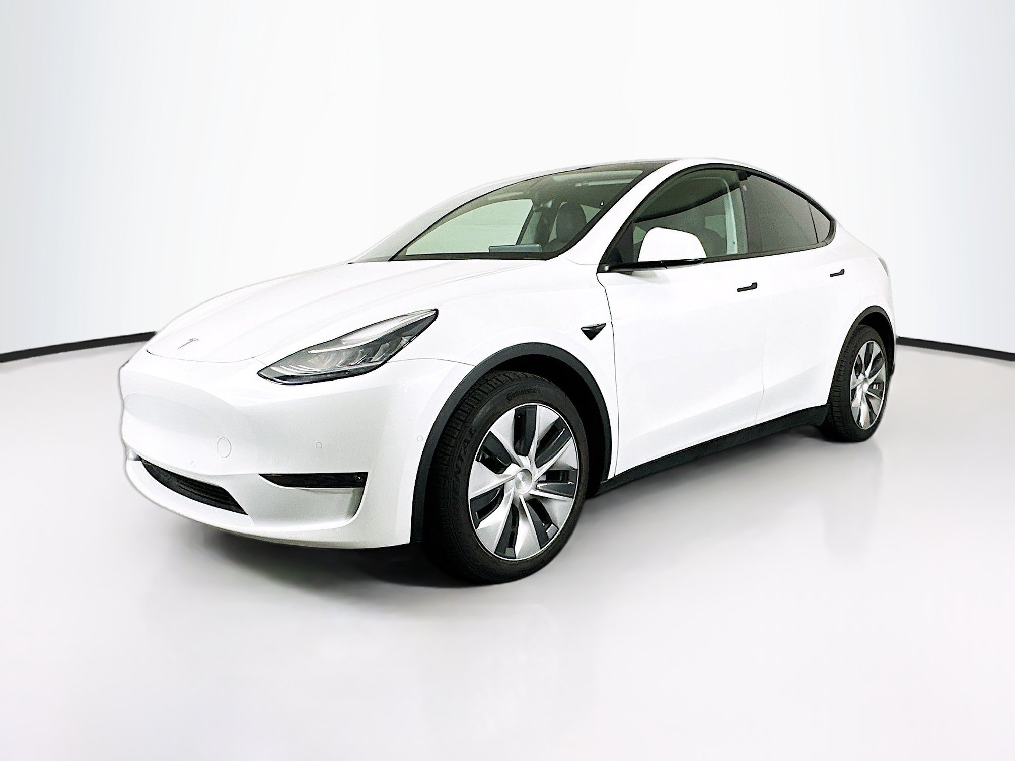 Used 2021 Tesla Model Y Long Range AWD/4WD image 3