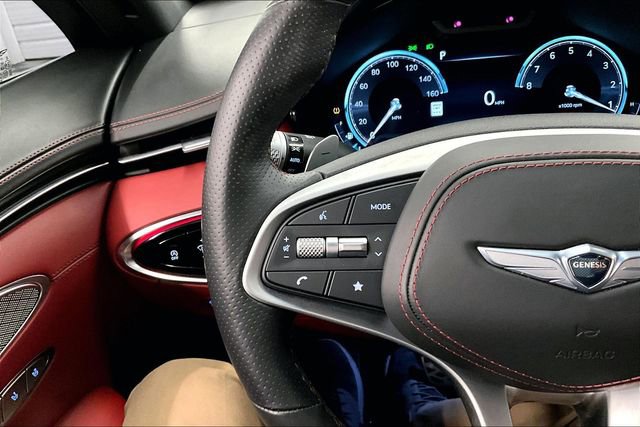 Used 2023 Genesis GV70 2.5T w/ Sport Prestige Package image 27
