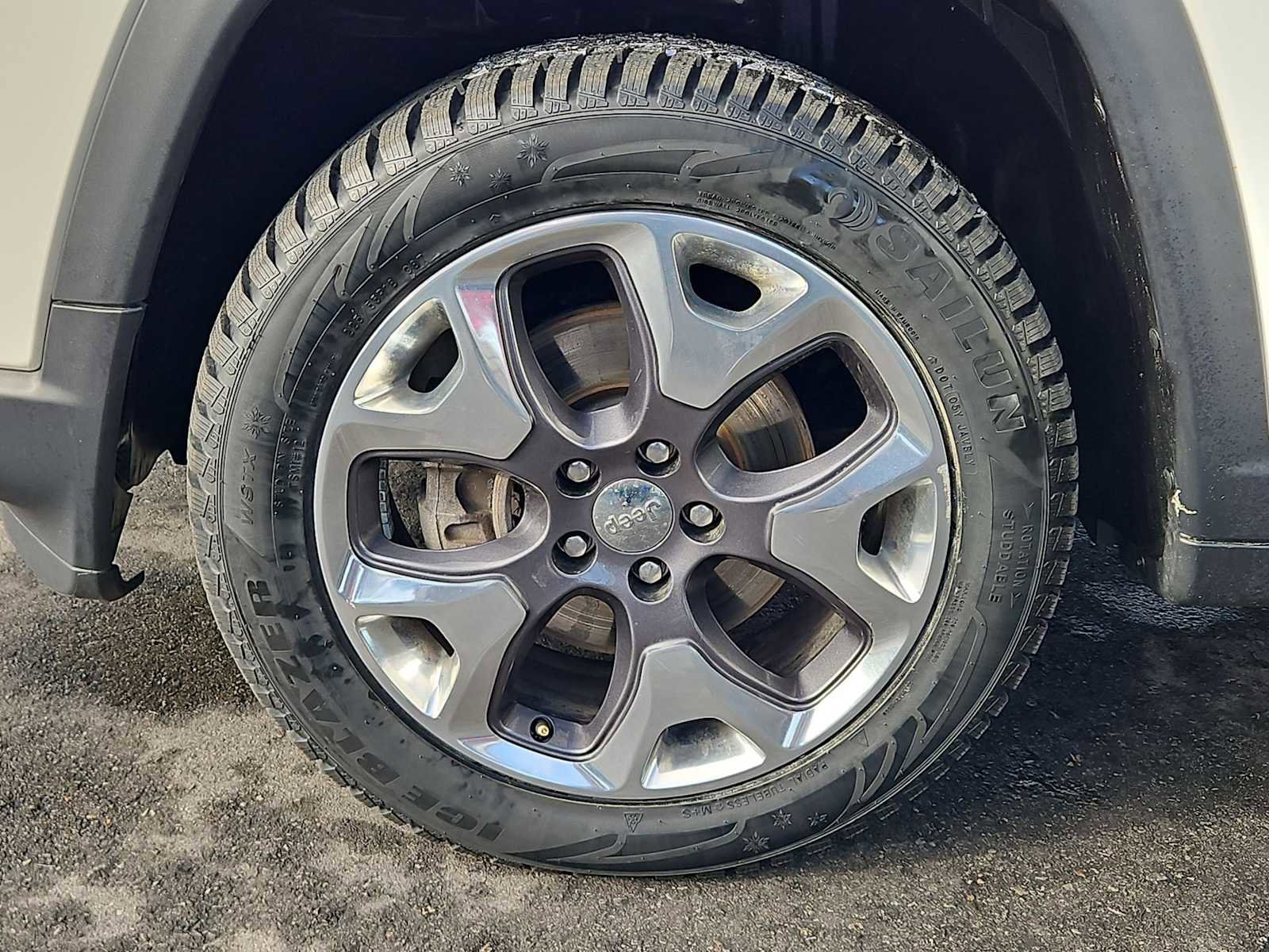 Used 2020 Jeep Compass Limited image 14