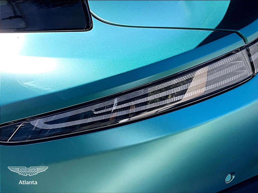 Used 2023 Aston Martin V8 Vantage Coupe image 22