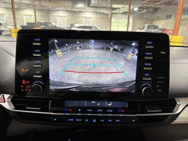 Certified 2023 Toyota Sienna XLE w/ XLE Plus Package image 26