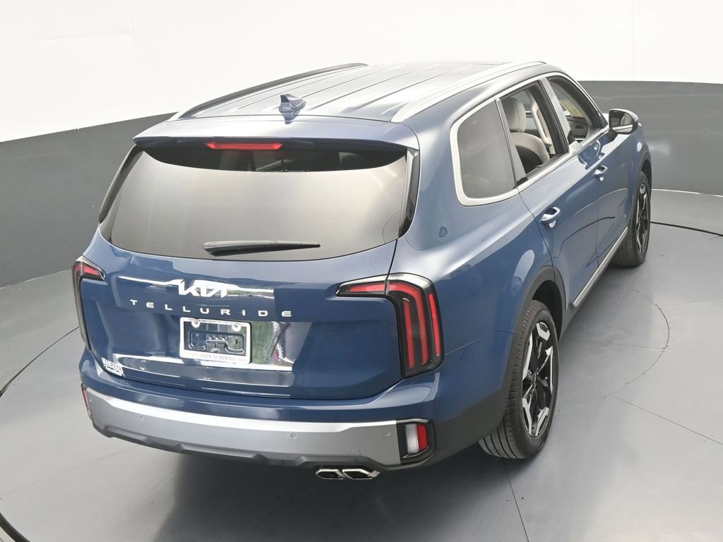 Used 2025 Kia Telluride EX w/ EX Captain's Chair Package image 56