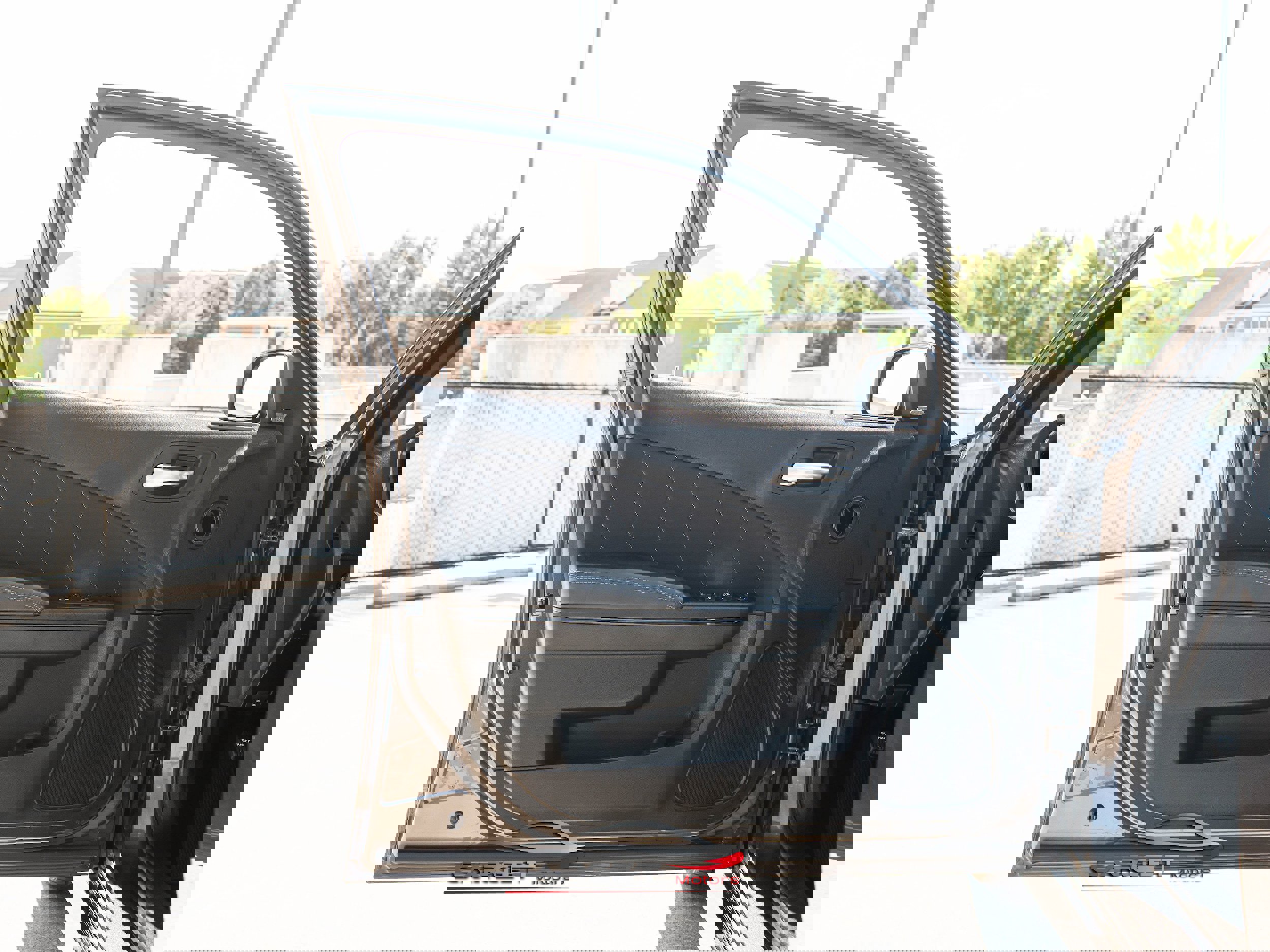 Used 2022 Dodge Charger R/T w/ Blacktop Package image 41