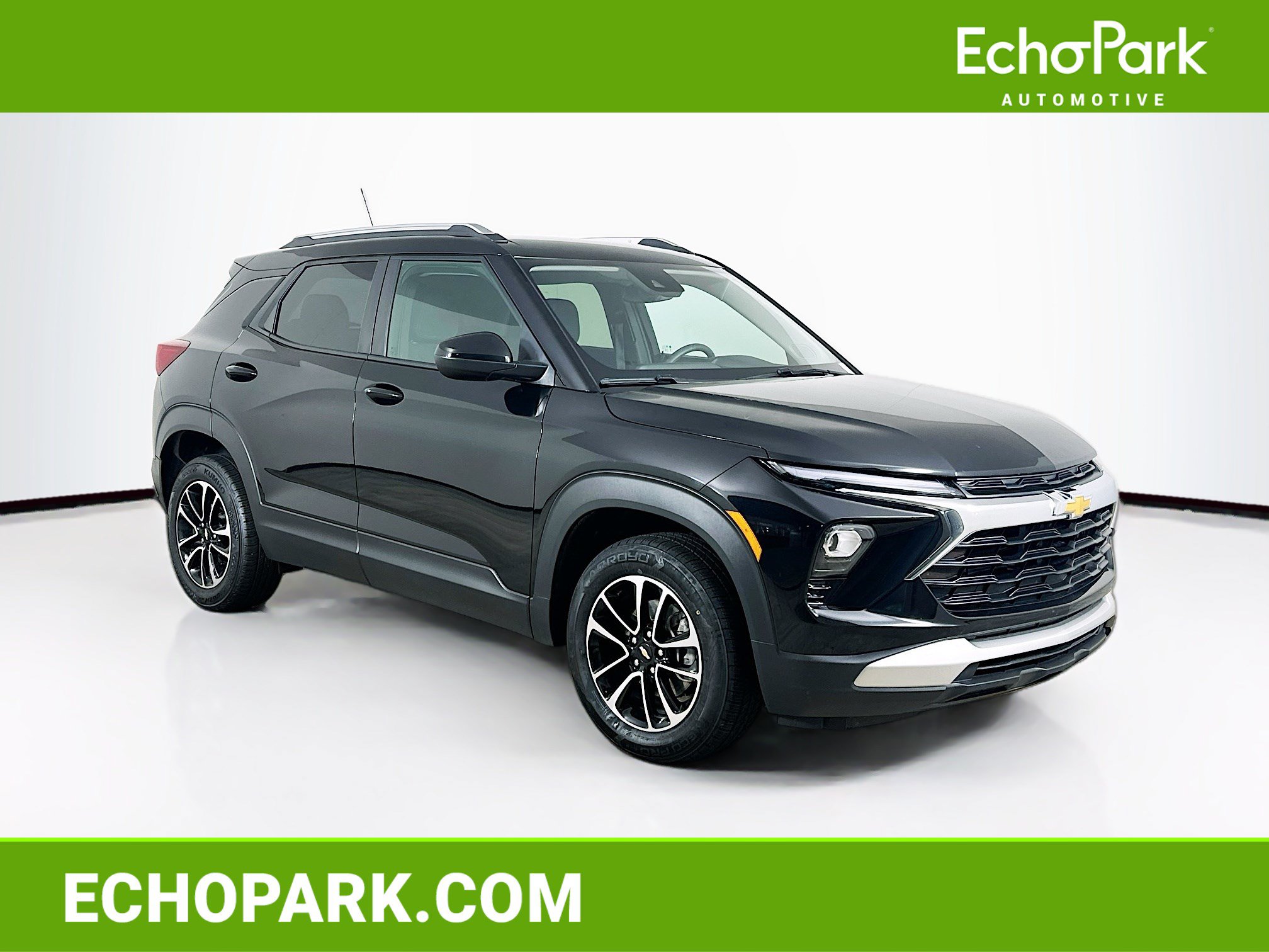 Used 2024 Chevrolet TrailBlazer LT AWD/4WD image 1