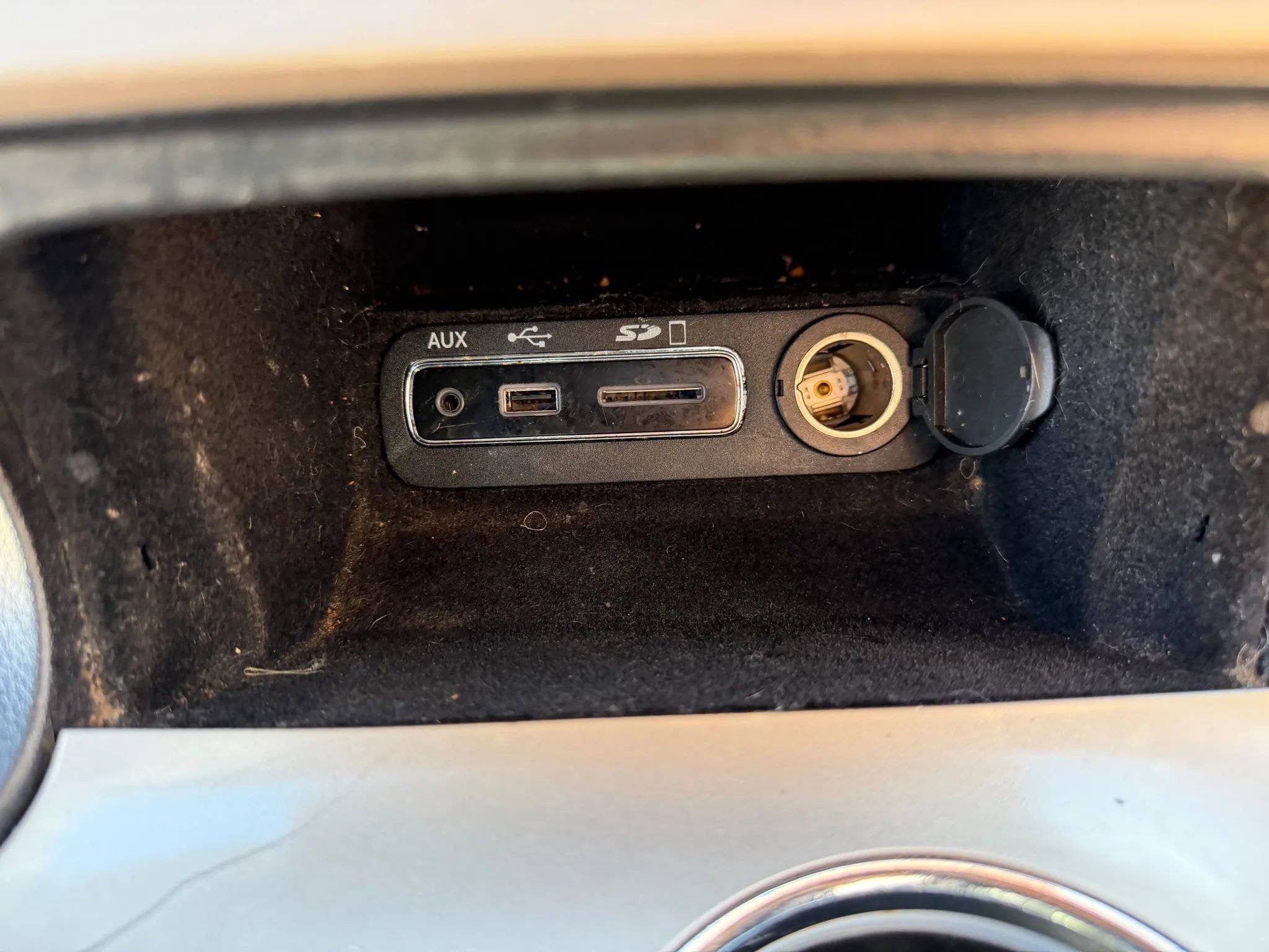 Used 2015 Jeep Grand Cherokee Limited image 39