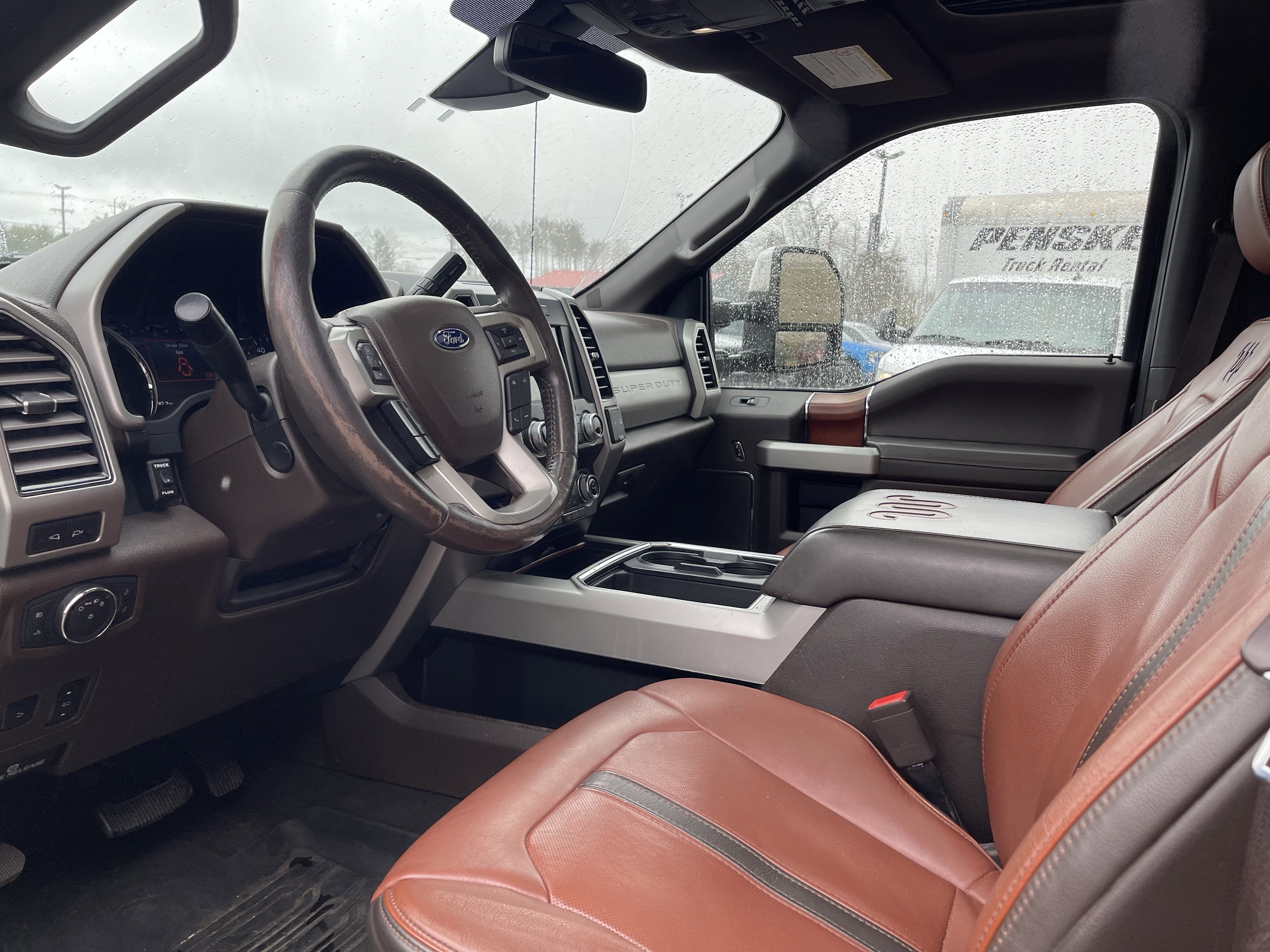 Used 2019 Ford F350 King Ranch w/ King Ranch Ultimate Package AWD/4WD image 9