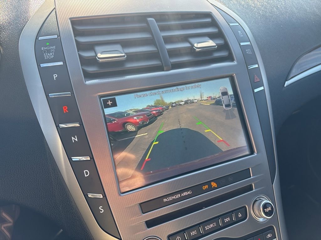 Used 2017 Lincoln MKZ Reserve w/ Climate Package image 25