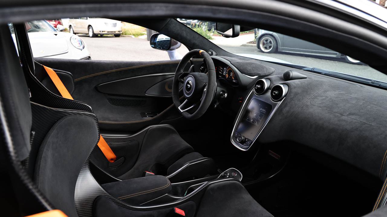 Used 2019 McLaren 600LT RWD image 8
