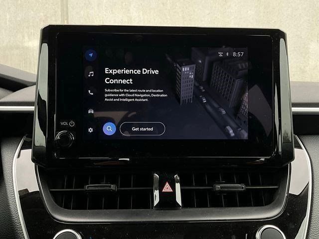 Used 2025 Toyota Corolla LE image 19