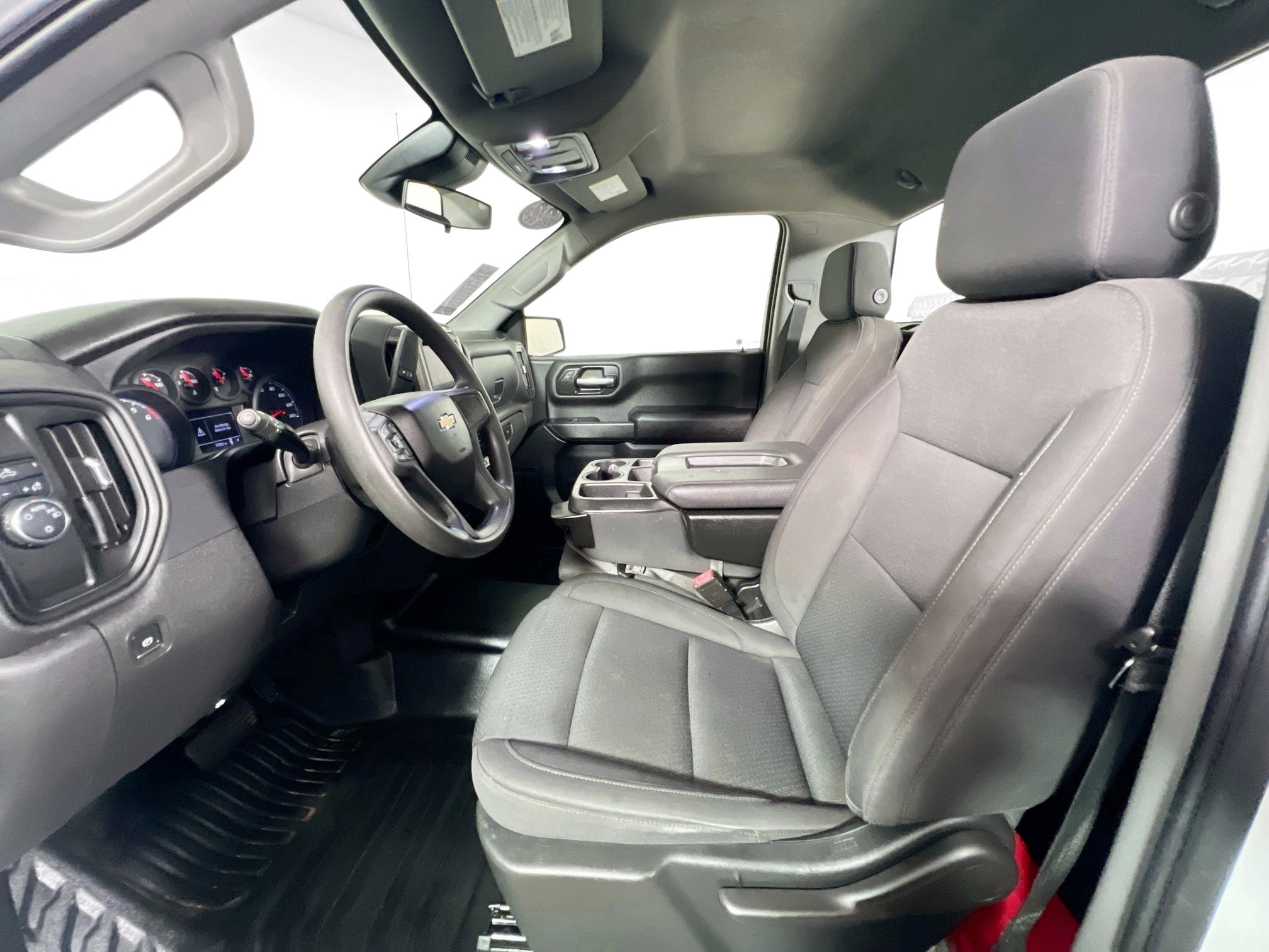 Used 2022 Chevrolet Silverado 1500 W/T RWD image 14