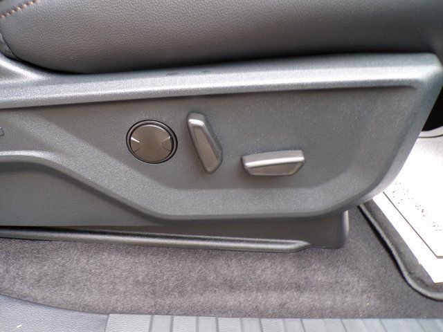 New 2026 Ford F150 Lariat w/ Equipment Group 501A Mid image 14