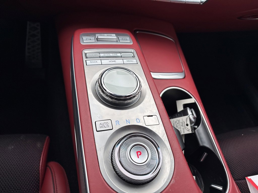 Used 2023 Genesis GV70 2.5T w/ Sport Prestige Package image 11