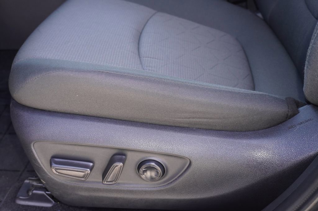 Certified 2025 Toyota RAV4 XLE w/ Convenience Package AWD/4WD image 13