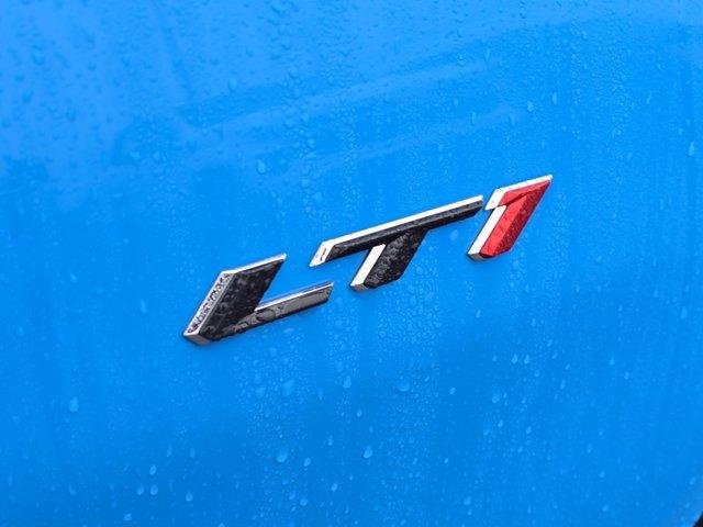 Used 2023 Chevrolet Camaro LT w/ RS Package image 6