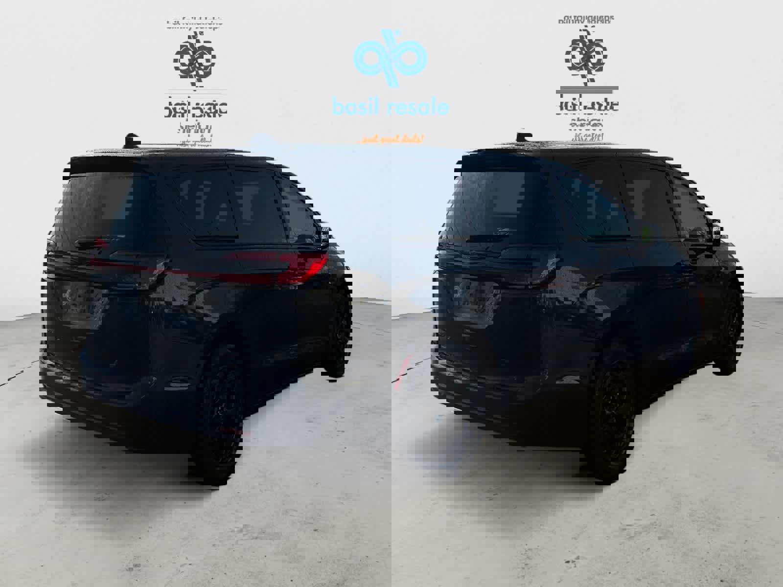 Used 2022 Chrysler Pacifica Touring-L w/ S Appearance Package FWD image 5