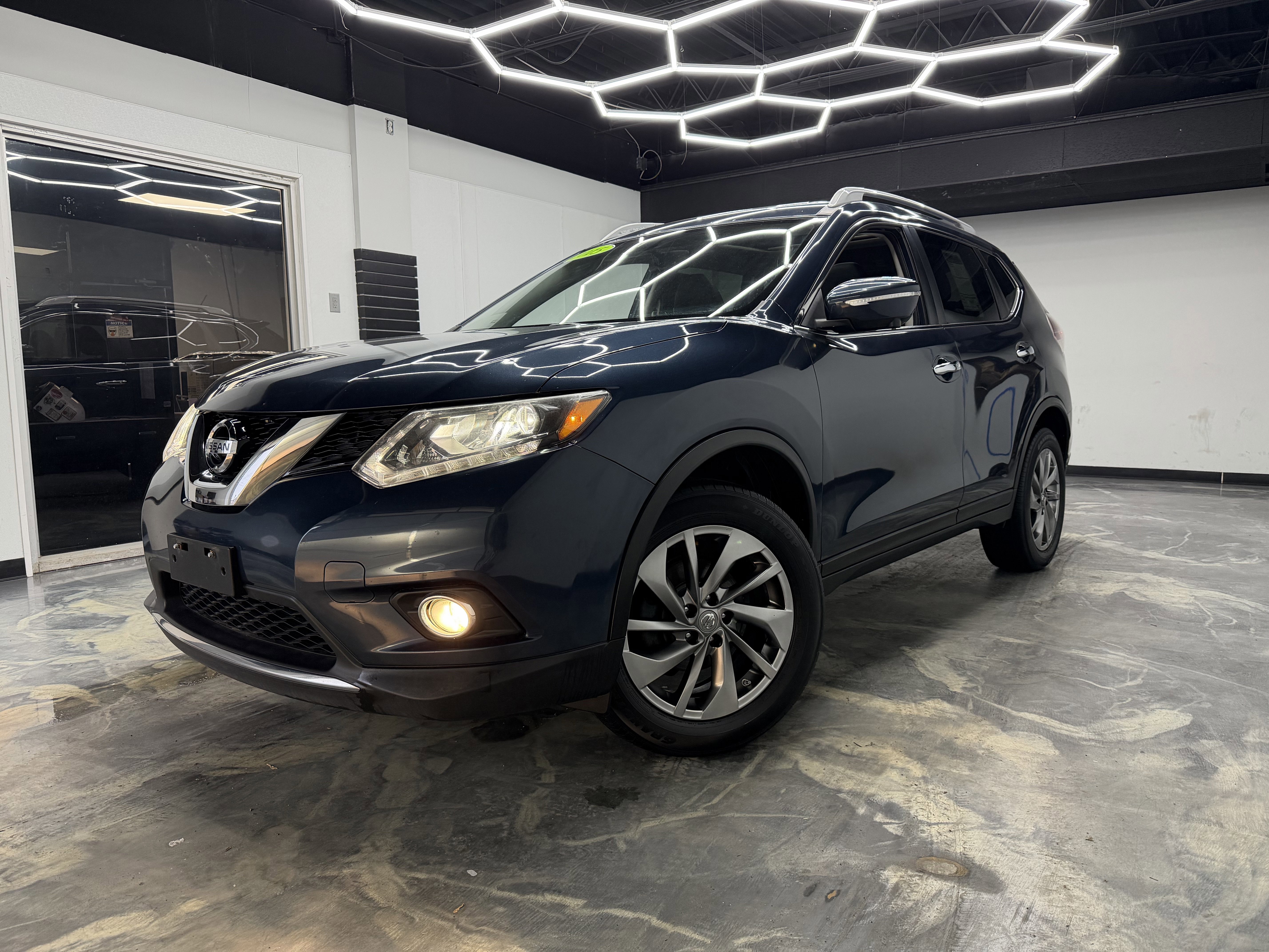 Used 2015 Nissan Rogue SL