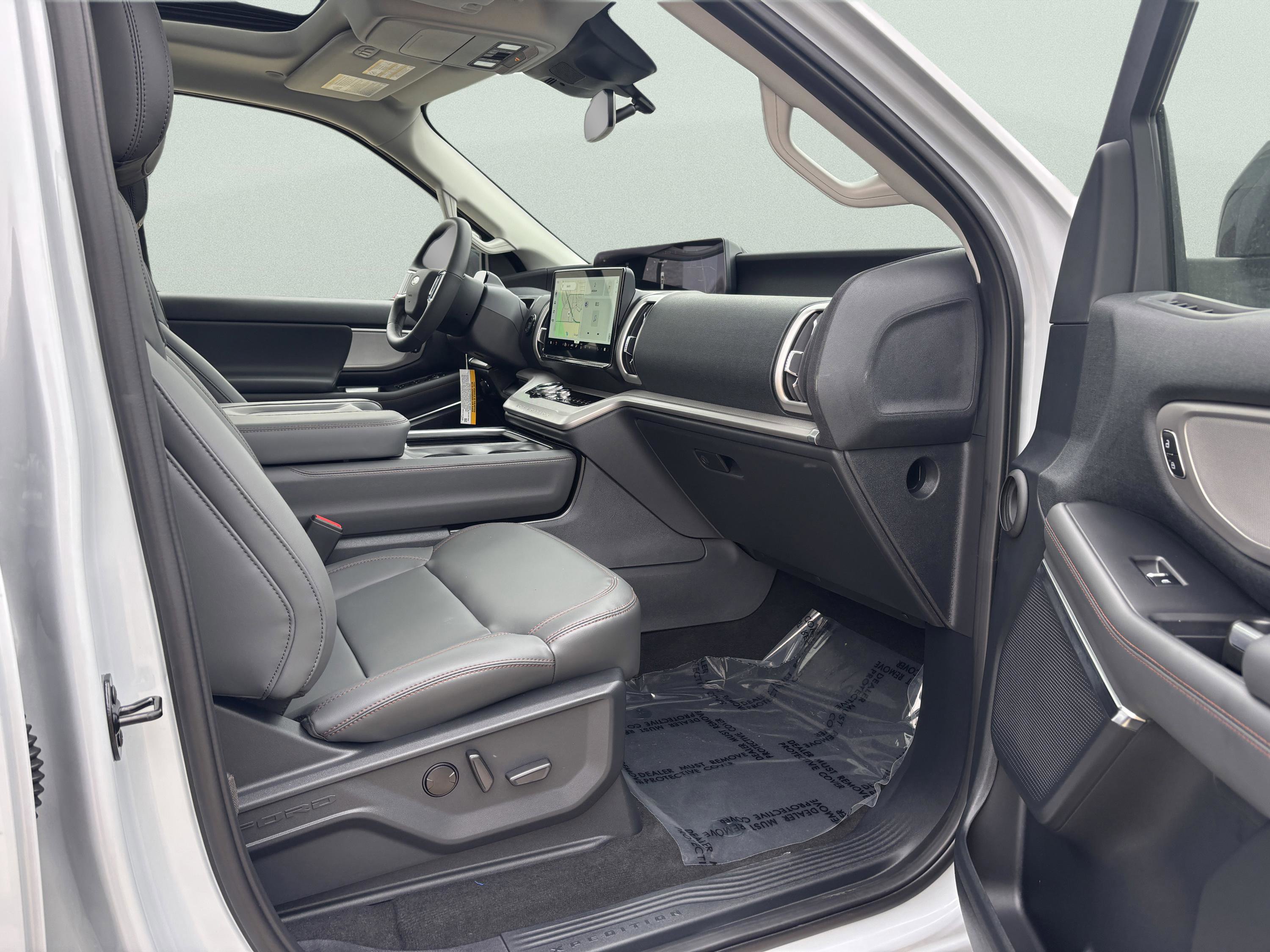 New 2025 Ford Expedition Max Active AWD/4WD image 17