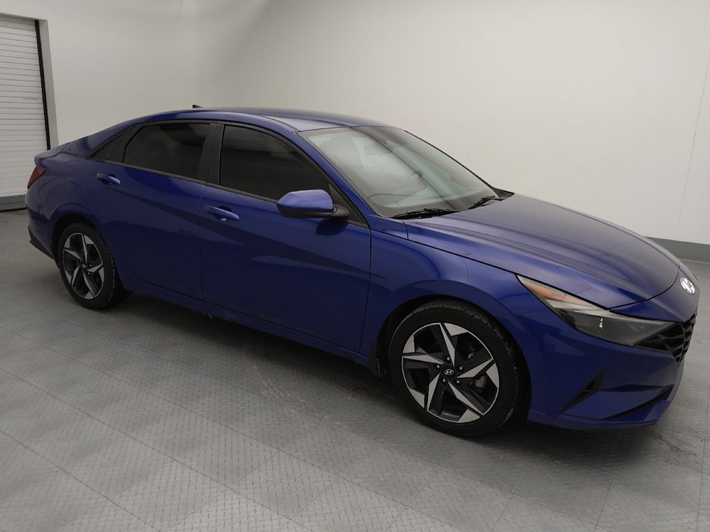 Used 2023 Hyundai Elantra SEL w/ Convenience Package image 11