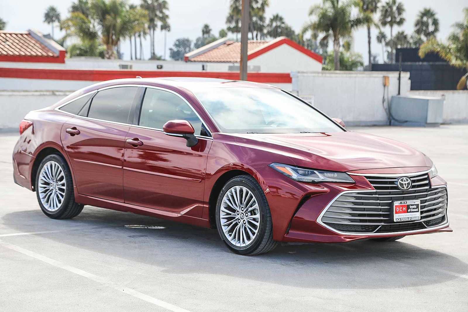 Certified 2019 Toyota Avalon Limited image 13