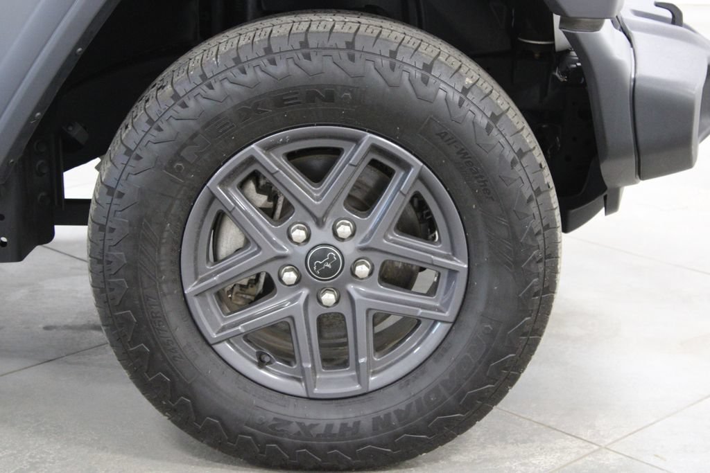 Used 2024 Jeep Wrangler Sport AWD/4WD image 12