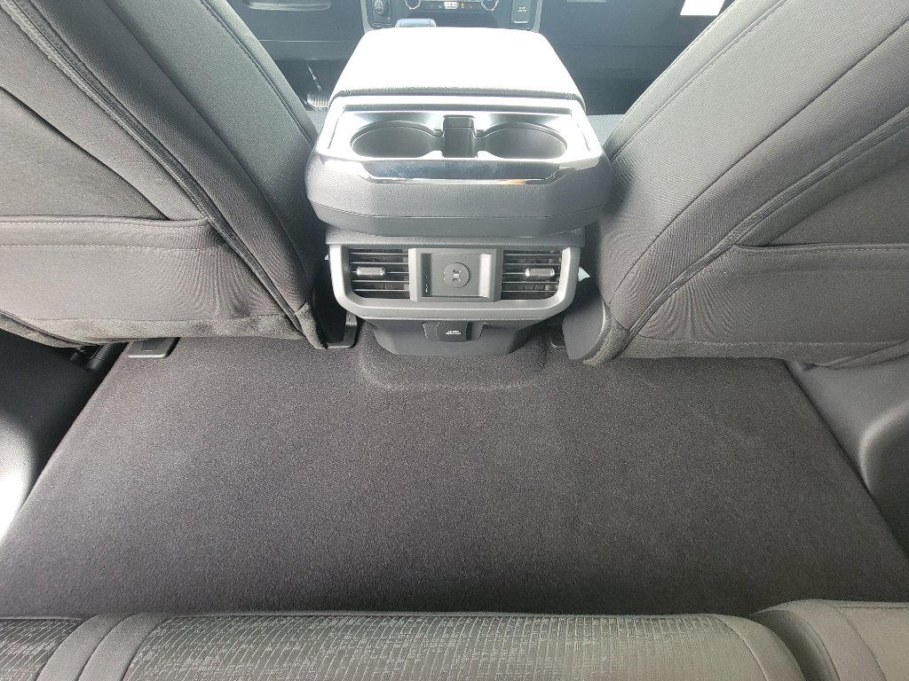 New 2025 Ford F150 XLT image 30